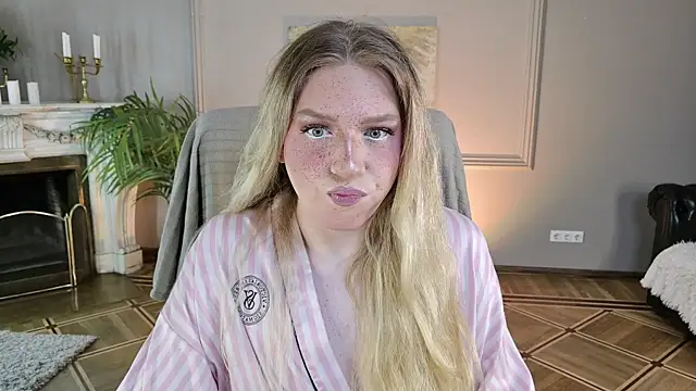 Snapshot of Jes_Solar chatting on 4, 7, 2026 Jes Solar online show from 4, 7, 2026