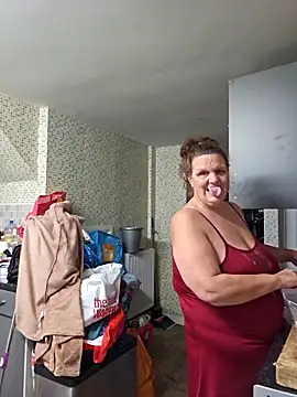 MissQueenBeex online show from 30, 11, 2025