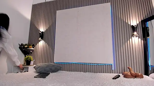 Snapshot of Emmazc_ chatting on 21, 11, 2025 Emmazc online show from 21, 11, 2025