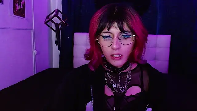 goth minerva online show from 18, 10, 2025