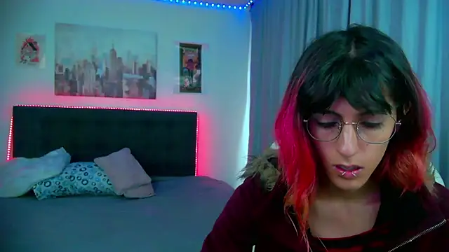 goth minerva online show from 18, 3, 2026