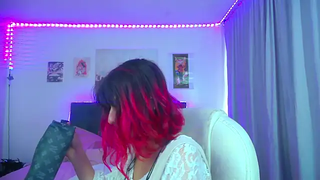 goth minerva online show from 17, 4, 2026