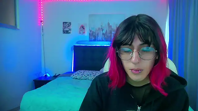 goth minerva online show from 20, 2, 2026