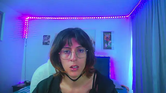 Snapshot of goth_minerva chatting on 8, 7, 2026 goth minerva online show from 8, 7, 2026