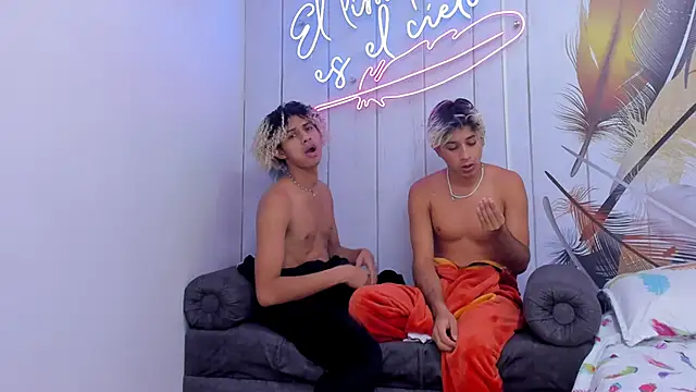 Meneaterss online show from 3, 10, 2025