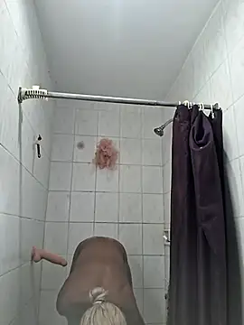 ItsBarbieBitcxxxx69 online show from 20, 11, 2025