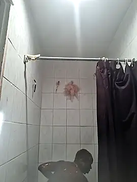 ItsBarbieBitcxxxx69 online show from 28, 10, 2025