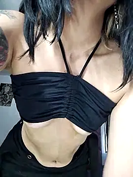 Snapshot of KARINNA__RAVEN chatting on 25, 4, 2026 KARINNA RAVEN online show from 25, 4, 2026