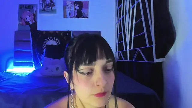 KARINNA  RAVEN online show from 11, 11, 2025