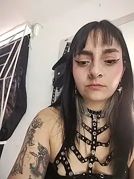 Snapshot of KARINNA__RAVEN chatting on 29, 5, 2026 KARINNA RAVEN online show from 29, 5, 2026
