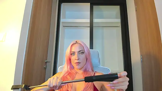  Miss Valentina  online show from 18, 1, 2026