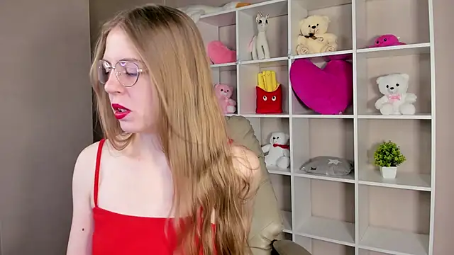 Joann Shermann online show from 16, 10, 2025