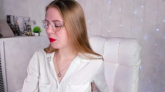 Joann Shermann online show from 22, 12, 2025