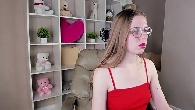 Joann Shermann online show from 8, 11, 2025