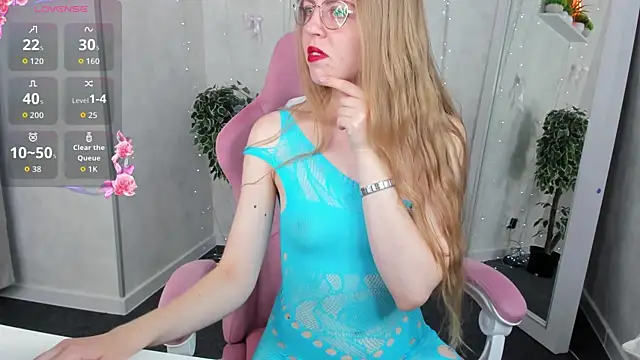 Snapshot of Joann_Shermann chatting on 13, 7, 2026 Joann Shermann online show from 13, 7, 2026