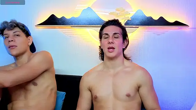 Snapshot of Almiboys chatting on 6, 3, 2026 Almiboys online show from 6, 3, 2026