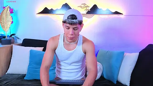 Almiboys online show from 22, 4, 2026