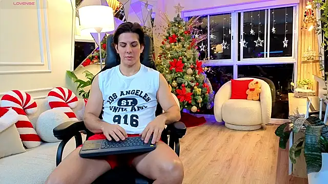 Snapshot of Almiboys chatting on 18, 12, 2025 Almiboys online show from 18, 12, 2025