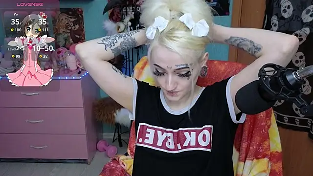 Manuela unicorn online show from 25, 5, 2026