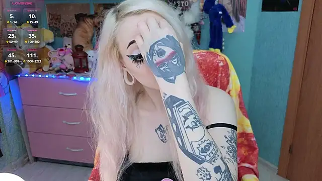 Manuela unicorn online show from 17, 11, 2025