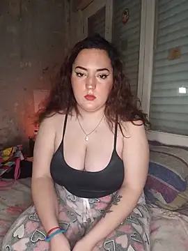 Snapshot of myla_rommer1 chatting on 18, 6, 2026 myla rommer1 online show from 18, 6, 2026
