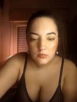 Snapshot of myla_rommer1 chatting on 22, 3, 2025 myla rommer1 online show from 22, 3, 2025