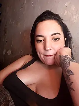 Snapshot of myla_rommer1 chatting on 20, 3, 2025 myla rommer1 online show from 20, 3, 2025
