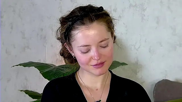 AshleyD  online show from 5, 12, 2025