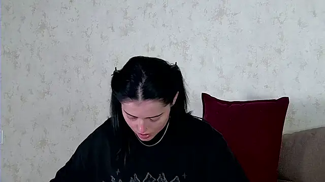 Snapshot of AshleyD_ chatting on 10, 5, 2026 AshleyD online show from 10, 5, 2026