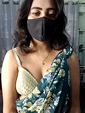 Snapshot of dimple1312 chatting on 30, 5, 2026 dimple1312 online show from 30, 5, 2026