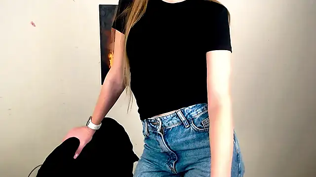 Doll Angelina online show from 8, 4, 2026