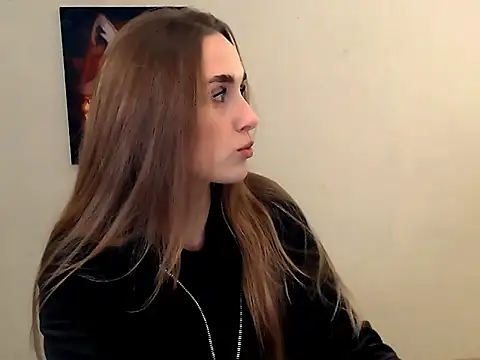 Doll Angelina online show from 11, 11, 2025