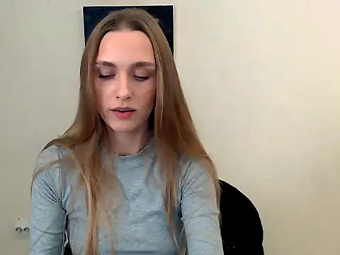 Doll Angelina online show from 8, 10, 2025