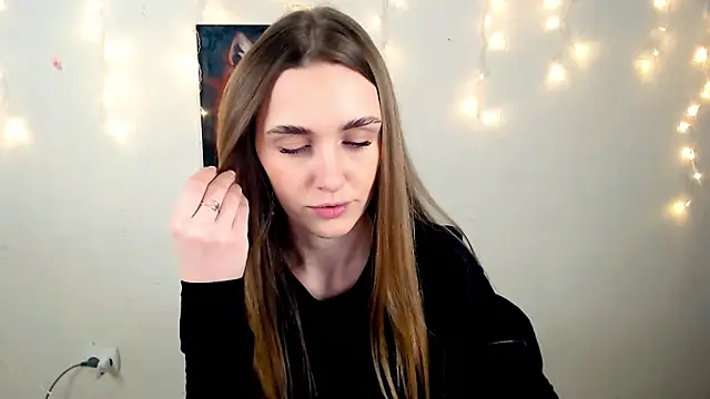 Doll Angelina online show from 31, 3, 2026