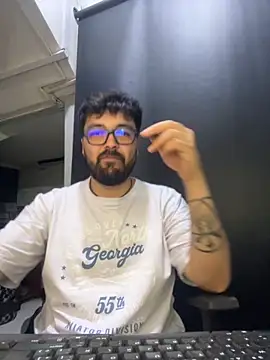 Freakydrag online show from 23, 9, 2025