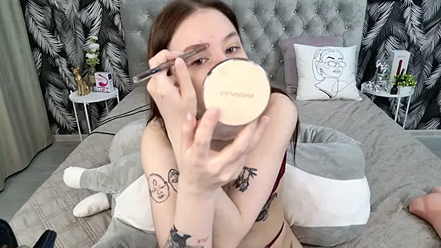 CarolineTenders online show from 13, 1, 2026