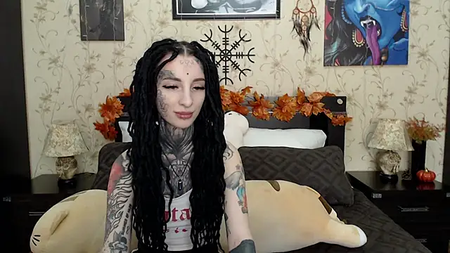 Velvetbat online show from 9, 11, 2025