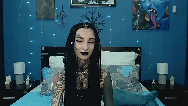 Snapshot of Velvetbat chatting on 5, 7, 2026 Velvetbat online show from 5, 7, 2026