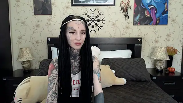 Snapshot of Velvetbat chatting on 16, 9, 2025 Velvetbat online show from 16, 9, 2025