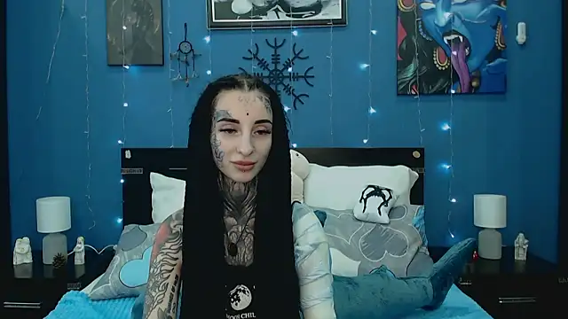 Velvetbat online show from 18, 5, 2026