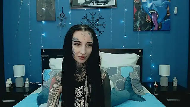 Snapshot of Velvetbat chatting on 26, 6, 2026 Velvetbat online show from 26, 6, 2026