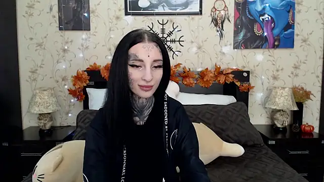 Snapshot of Velvetbat chatting on 7, 10, 2025 Velvetbat online show from 7, 10, 2025