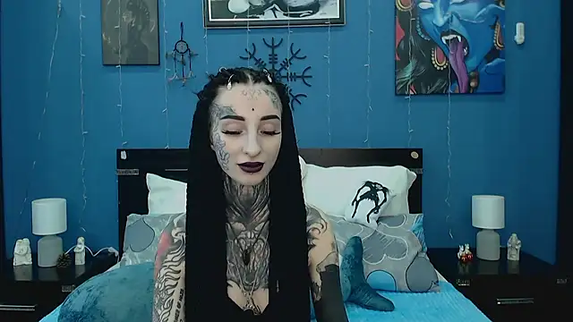 Velvetbat online show from 25, 4, 2026