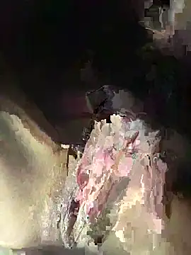 Lilbeezie81 online show from 2, 3, 2026