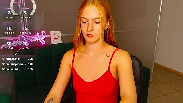 Snapshot of MirandaMayers chatting on 20, 9, 2025 MirandaMayers online show from 20, 9, 2025