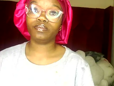 YummyMelanin117 online show from 20, 11, 2025