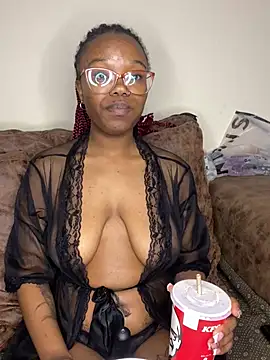 YummyMelanin117 online show from 1, 5, 2026