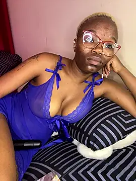 YummyMelanin117 online show from 7, 1, 2026