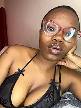 YummyMelanin117 online show from 27, 11, 2025