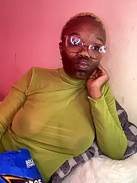 YummyMelanin117 online show from 9, 1, 2026